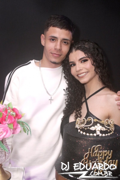 Você também pode ver as fotos usando as setas do seu teclado! Experimente!