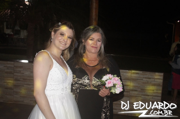 Você também pode ver as fotos usando as setas do seu teclado! Experimente!