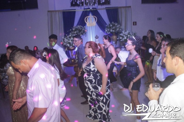 Você também pode ver as fotos usando as setas do seu teclado! Experimente!