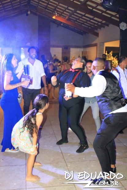 Você também pode ver as fotos usando as setas do seu teclado! Experimente!