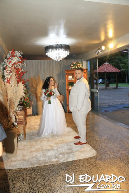 Você também pode ver as fotos usando as setas do seu teclado! Experimente!