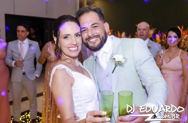 Você também pode ver as fotos usando as setas do seu teclado! Experimente!