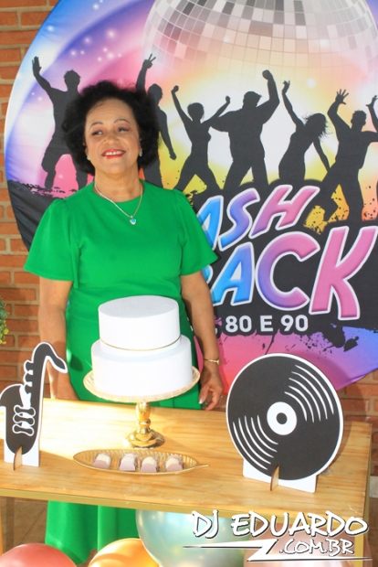 Você também pode ver as fotos usando as setas do seu teclado! Experimente!