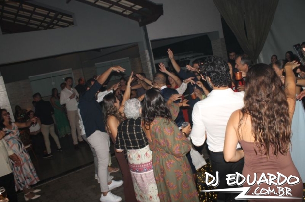 Você também pode ver as fotos usando as setas do seu teclado! Experimente!