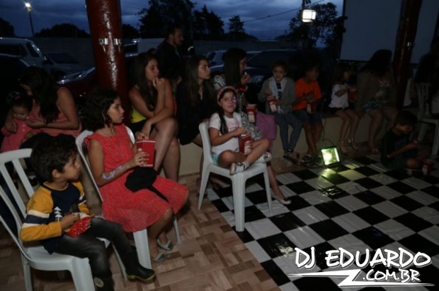 Você também pode ver as fotos usando as setas do seu teclado! Experimente!