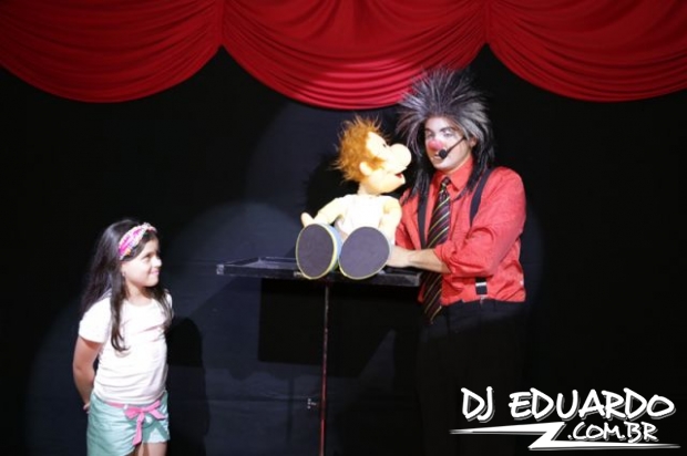 Você também pode ver as fotos usando as setas do seu teclado! Experimente!