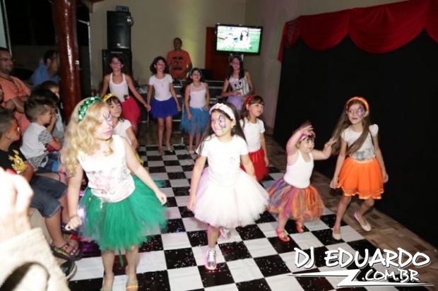 Você também pode ver as fotos usando as setas do seu teclado! Experimente!