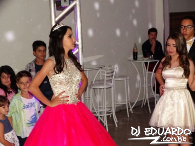 Você também pode ver as fotos usando as setas do seu teclado! Experimente!