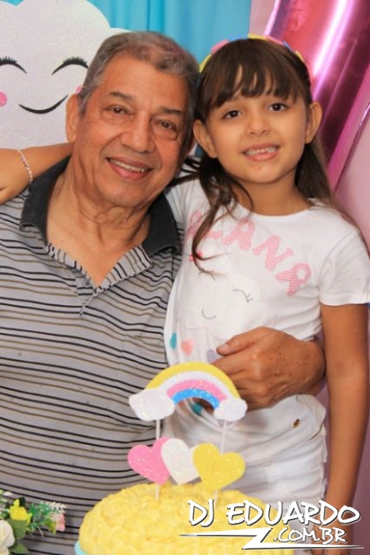 Você também pode ver as fotos usando as setas do seu teclado! Experimente!