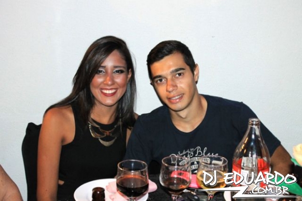 Você também pode ver as fotos usando as setas do seu teclado! Experimente!