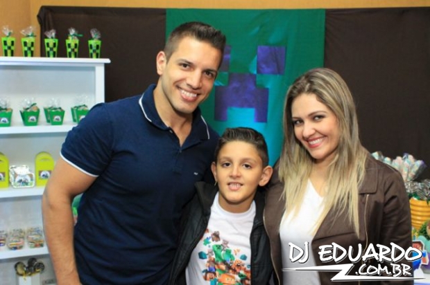 Você também pode ver as fotos usando as setas do seu teclado! Experimente!