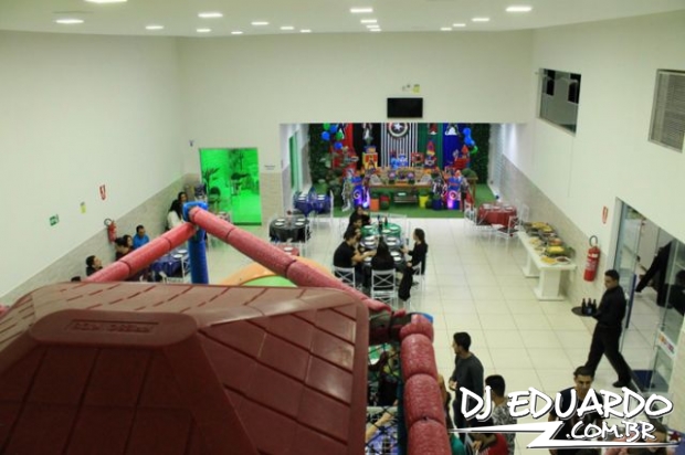 Você também pode ver as fotos usando as setas do seu teclado! Experimente!