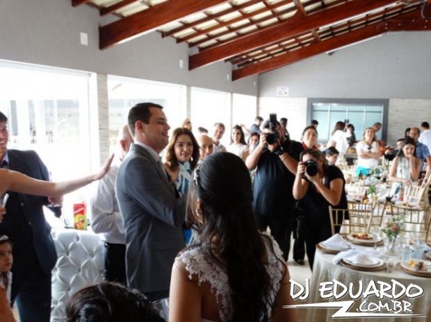 Você também pode ver as fotos usando as setas do seu teclado! Experimente!