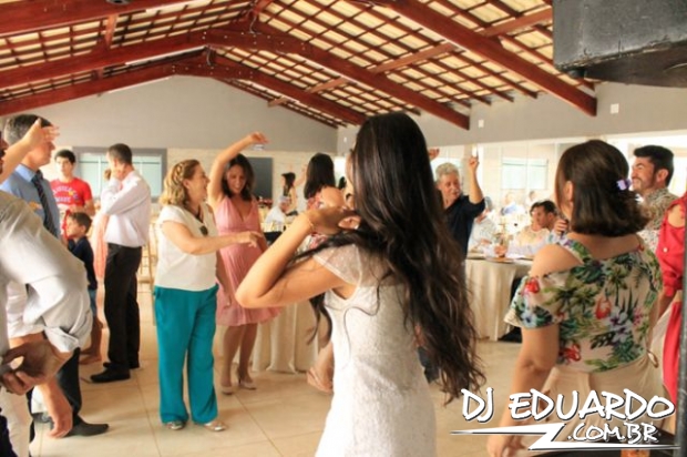 Você também pode ver as fotos usando as setas do seu teclado! Experimente!