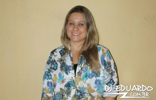 Você também pode ver as fotos usando as setas do seu teclado! Experimente!