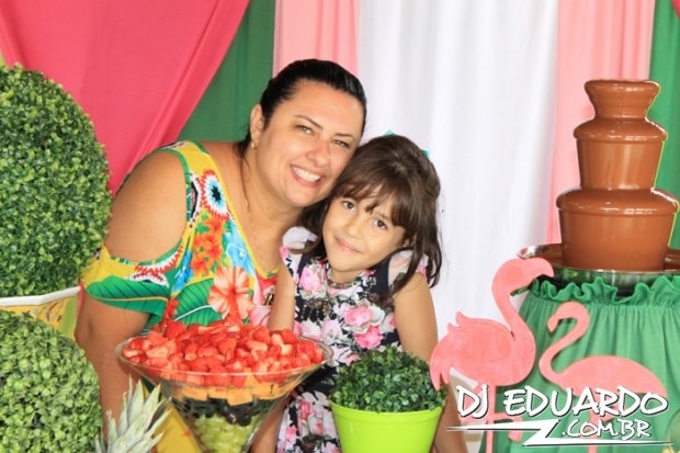 Você também pode ver as fotos usando as setas do seu teclado! Experimente!