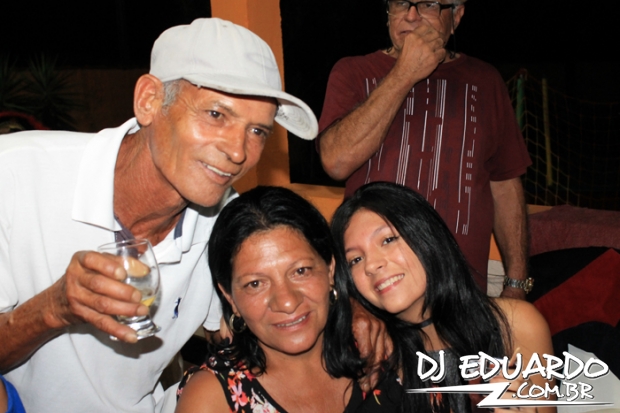 Você também pode ver as fotos usando as setas do seu teclado! Experimente!