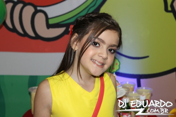 Você também pode ver as fotos usando as setas do seu teclado! Experimente!