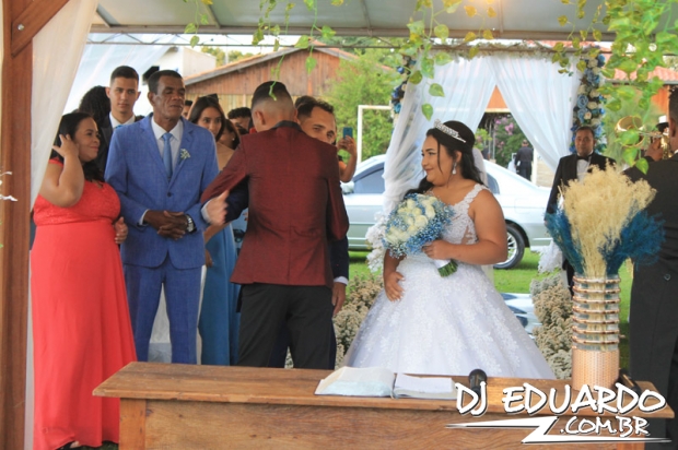 Você também pode ver as fotos usando as setas do seu teclado! Experimente!