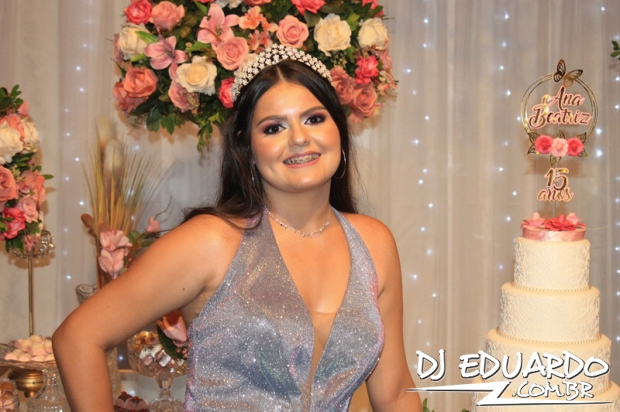 Você também pode ver as fotos usando as setas do seu teclado! Experimente!