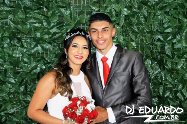 Você também pode ver as fotos usando as setas do seu teclado! Experimente!