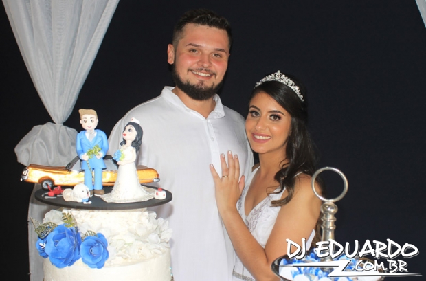 Você também pode ver as fotos usando as setas do seu teclado! Experimente!