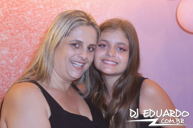 Você também pode ver as fotos usando as setas do seu teclado! Experimente!