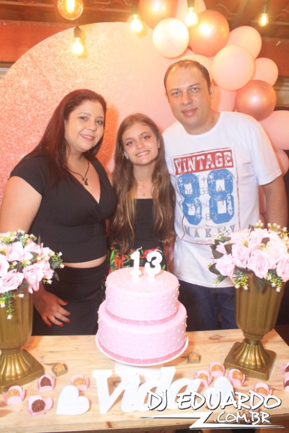 Você também pode ver as fotos usando as setas do seu teclado! Experimente!