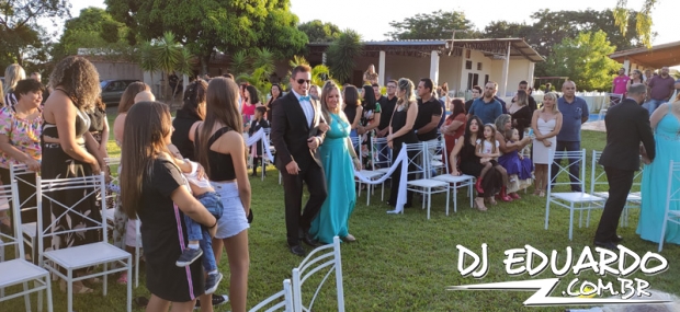 Você também pode ver as fotos usando as setas do seu teclado! Experimente!