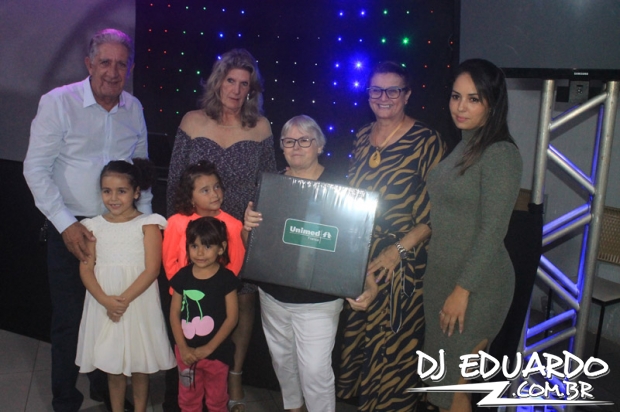 Você também pode ver as fotos usando as setas do seu teclado! Experimente!