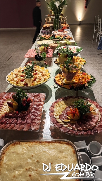 Você também pode ver as fotos usando as setas do seu teclado! Experimente!