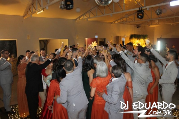 Você também pode ver as fotos usando as setas do seu teclado! Experimente!