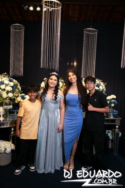 Você também pode ver as fotos usando as setas do seu teclado! Experimente!