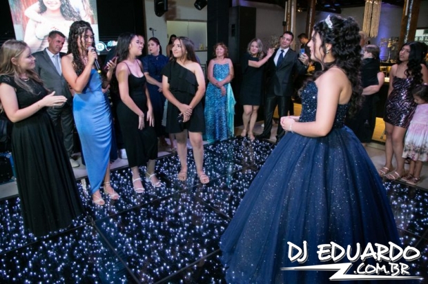 Você também pode ver as fotos usando as setas do seu teclado! Experimente!