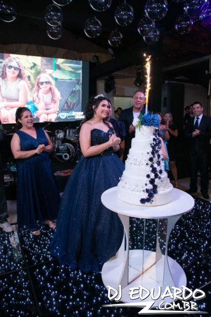 Você também pode ver as fotos usando as setas do seu teclado! Experimente!