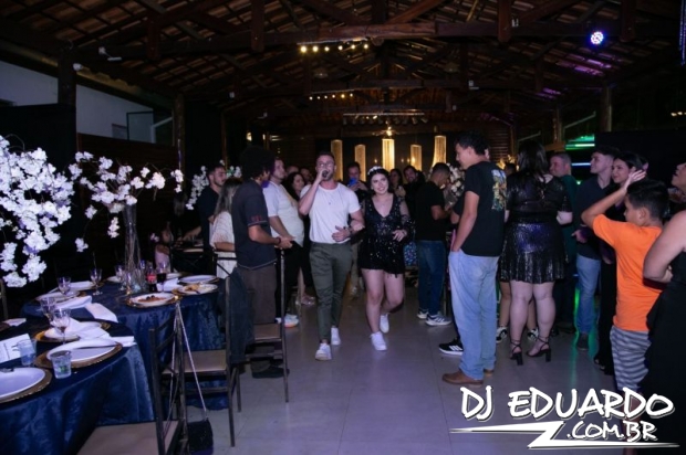 Você também pode ver as fotos usando as setas do seu teclado! Experimente!