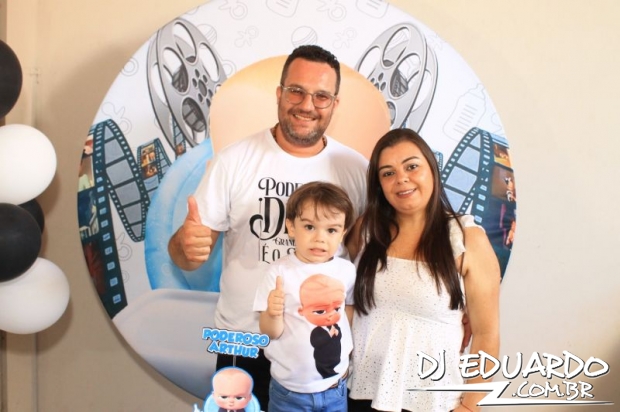 Você também pode ver as fotos usando as setas do seu teclado! Experimente!