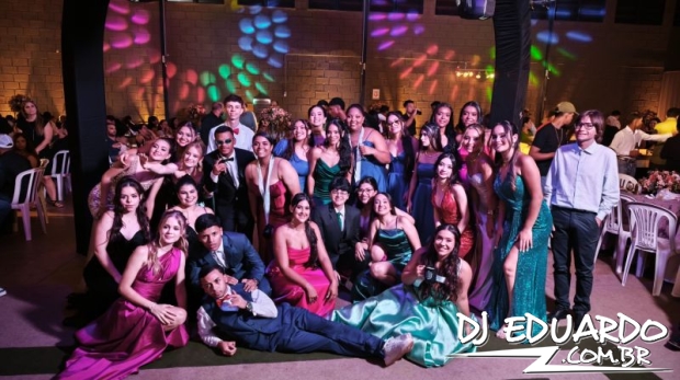 Você também pode ver as fotos usando as setas do seu teclado! Experimente!