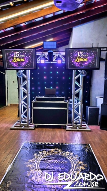 Você também pode ver as fotos usando as setas do seu teclado! Experimente!